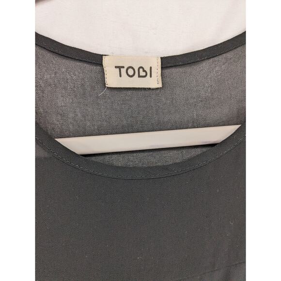 Tobi‎ Cold Shoulder Blouse Medium Black Sheer Mesh Draped Hi Low Office Workwear - Picture 4 of 8